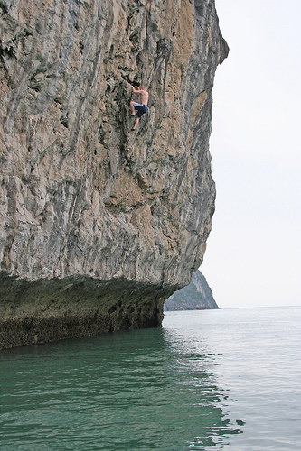 Deep water soloing in Ha Long Bay, climbing in Ha Long